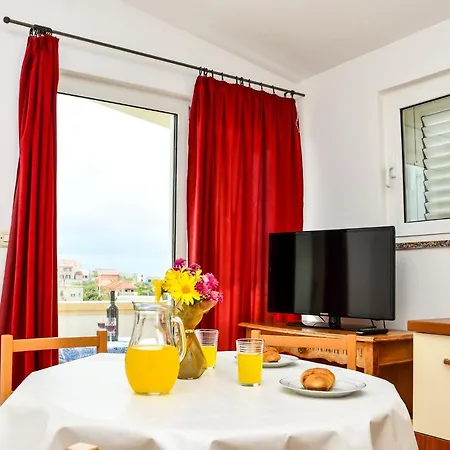 Mara Apartament Ražanac