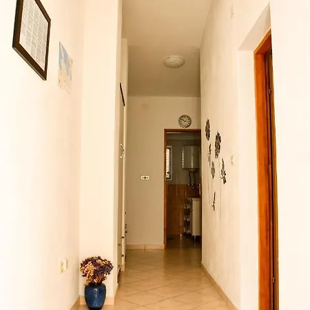 Apartment Mara Razanac